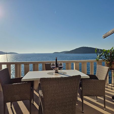 Apartments Horizont Rogoznica  Luaran gambar