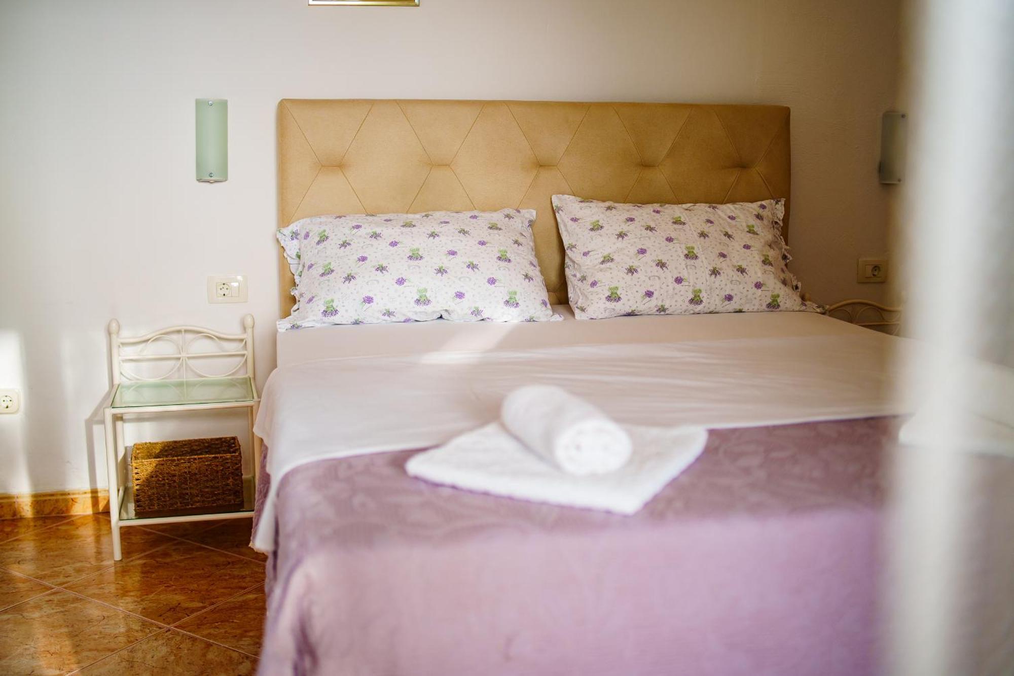 Apartments Horizont Rogoznica  Bilik gambar