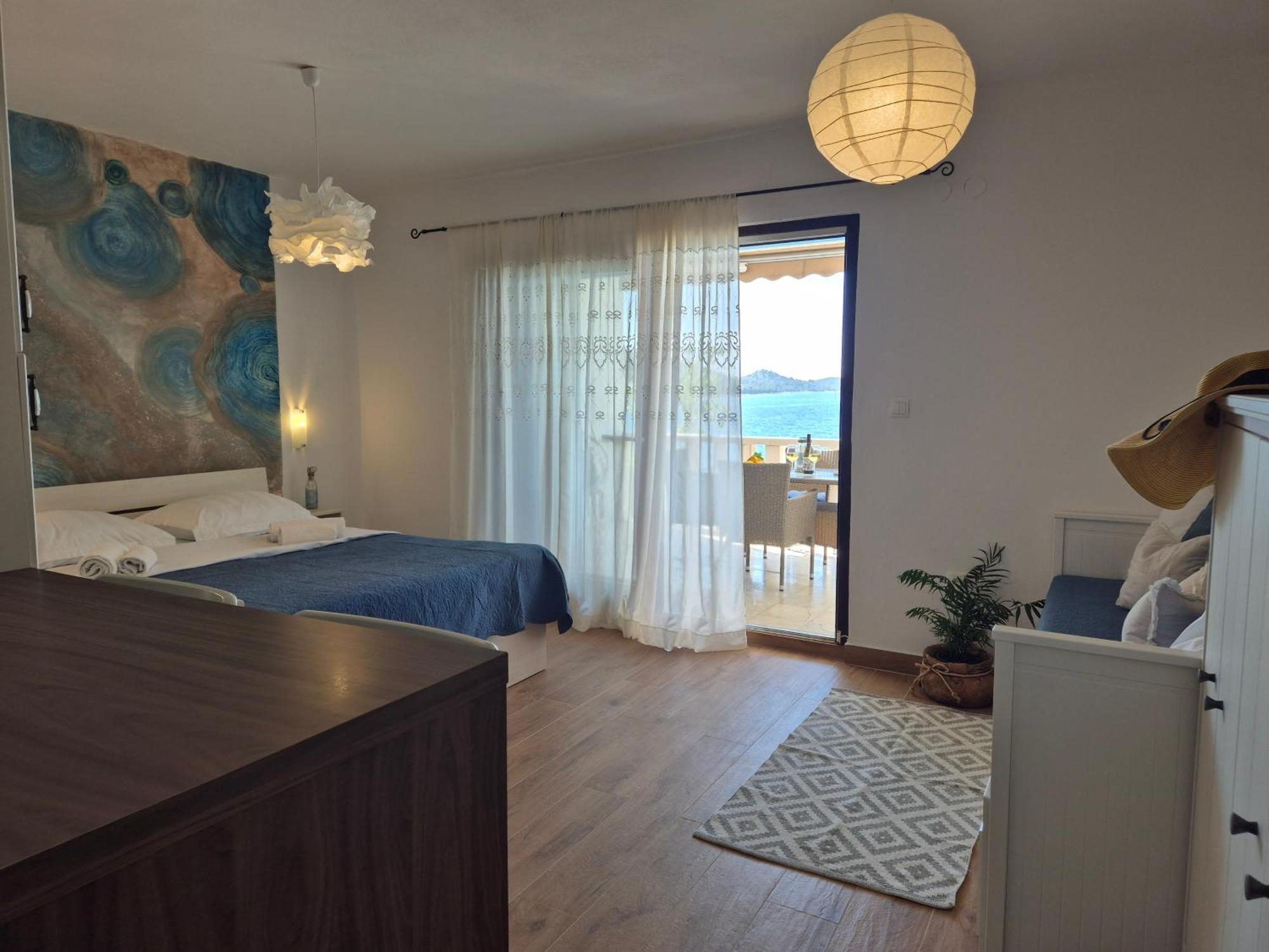 Apartments Horizont Rogoznica  Bilik gambar