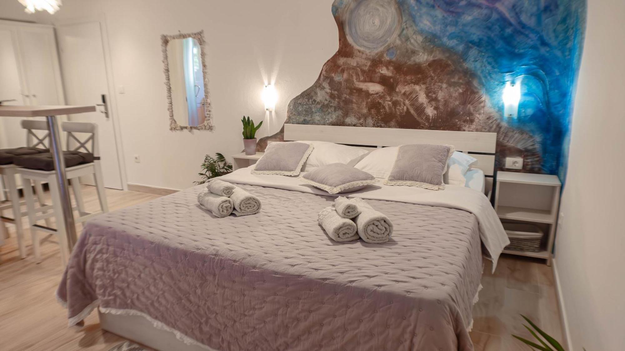 Apartments Horizont Rogoznica  Bilik gambar